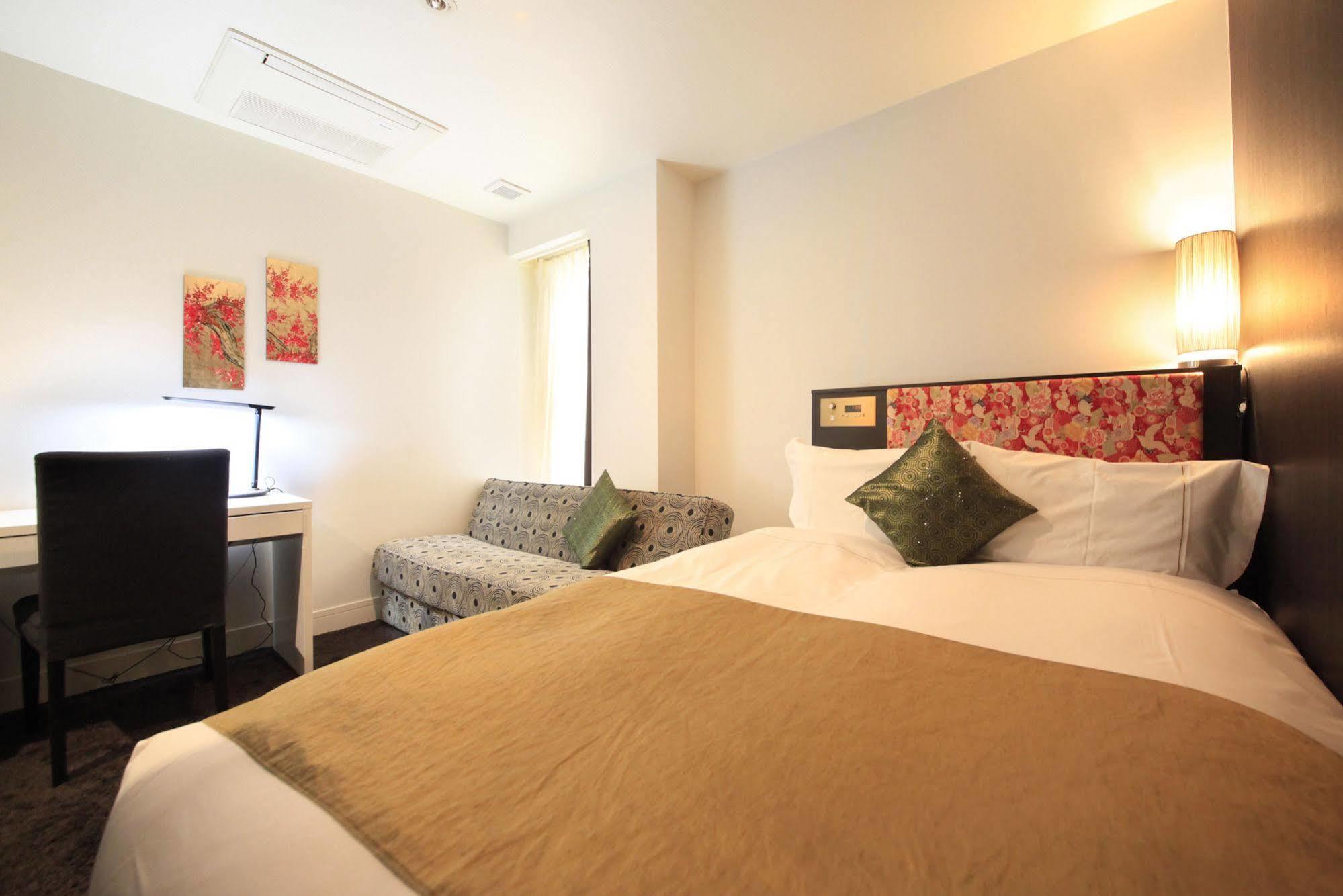 Centurion Hotel Grand Akasakamitsuke Station Tōkyō Extérieur photo